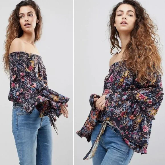 Free People Free Spirited Off The Shoulder Top Bell Sleeve Boho Floral Blouse XS - Picture 1 of 15